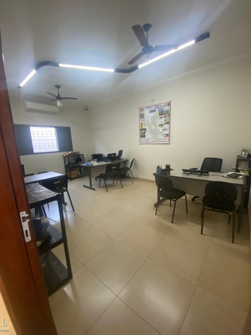 Av Eng Necker Carvalho de Camargos  - Barretos/SP