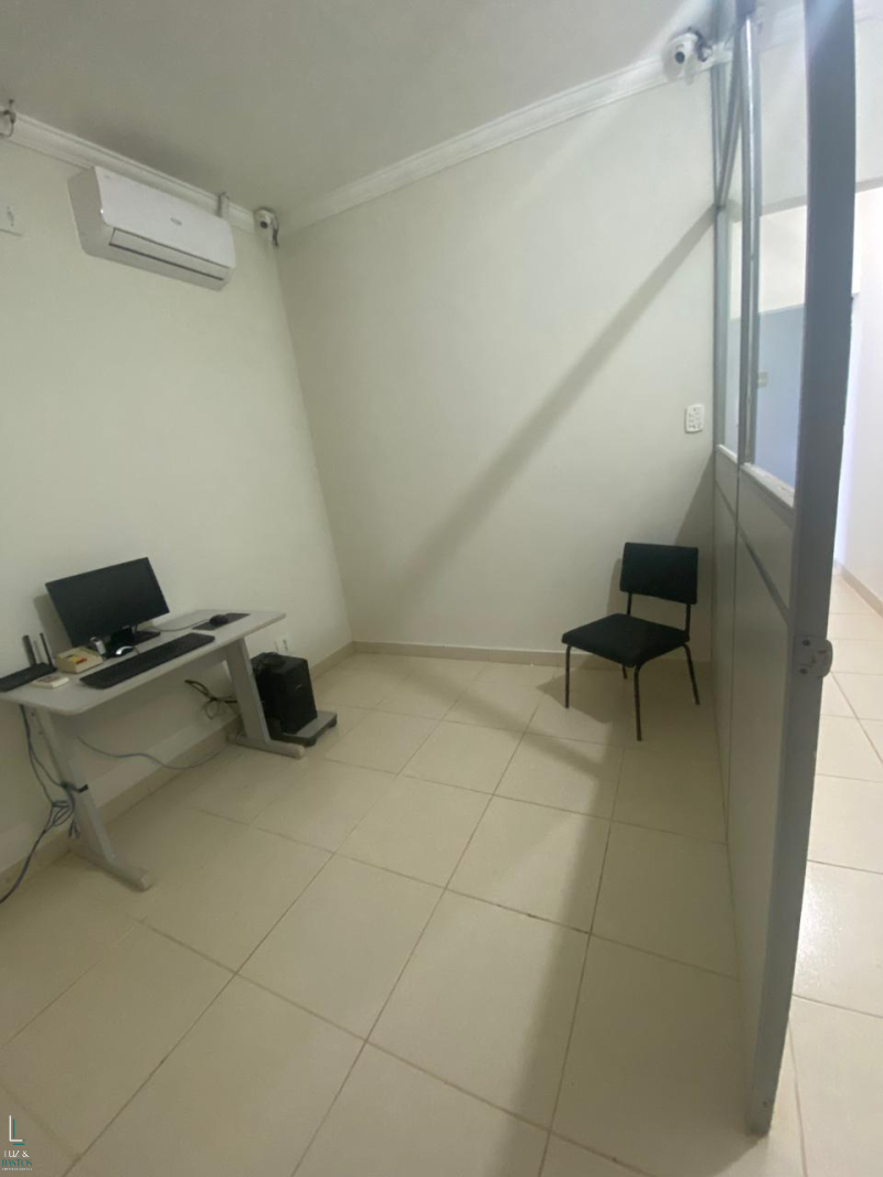 Av Eng Necker Carvalho de Camargos  - Barretos/SP